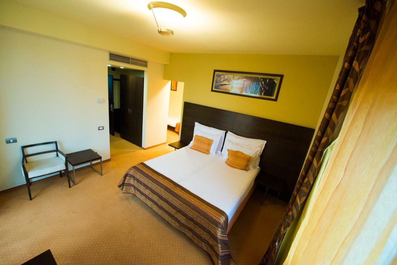 Imago Boutique Hotel Mamaia Eksteriør billede